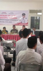 Kades Bojongkoneng Lantik RT dan RW Terpilih Periode 2025–2028