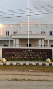 Eks DPRD Semprot Unsur Pimpinan DPRD Taliabu: Gagal Pahami Wewenang Bupati