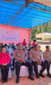 Bhayangkari Taliabu Tebar Kepedulian Lewat Sunatan Massal di Hari Bhayangkari ke-73