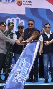 Wujudkan Mudik Aman, Bupati Bogor Lepas 77 Bus Gratis untuk Warga