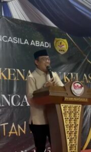 Hadiri Pelepasan Siswa PKBM Pancasila Abadi, Kades Sumur Batu: Kejarlah Ilmu Setinggi-tingginya